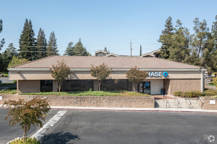 6950 Sunrise Blvd, Citrus Heights, CA for rent - Building Photo - Image 2 of 4