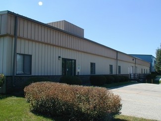 More details for 2320 Pleasant View Rd, Middleton, WI - Light Industrial for Rent