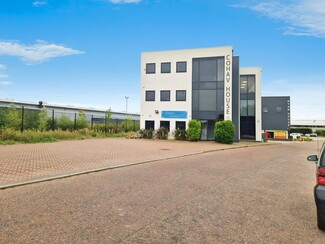 More details for 16-17 Aviation Way, Southend On Sea - Office for Rent