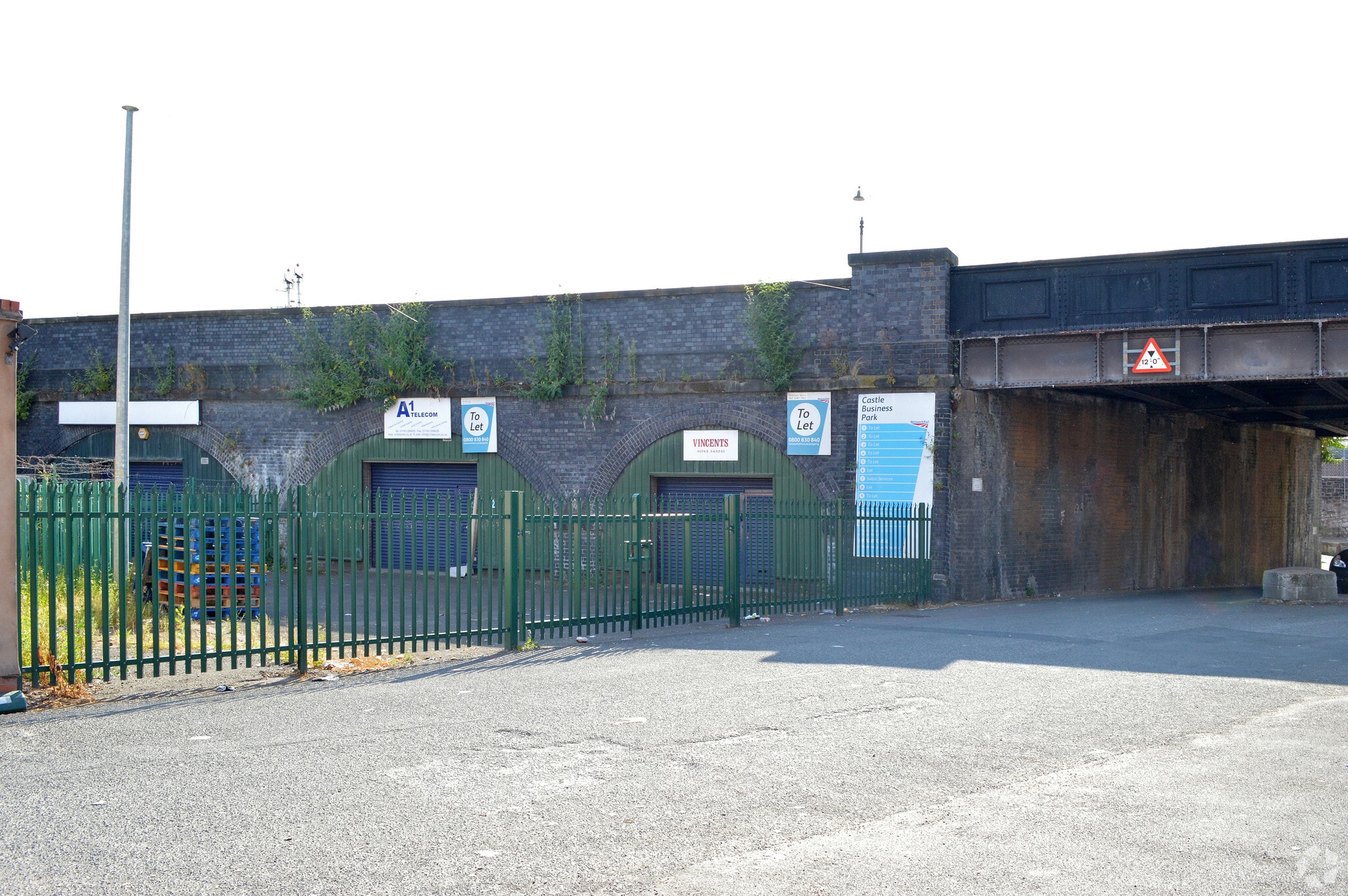 Castle Business Park, Shrewsbury to rent Primary Photo- Image 1 of 7