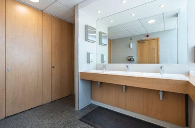 97-109 Uxbridge Rd, London to rent - Building Photo - Image 2 of 5