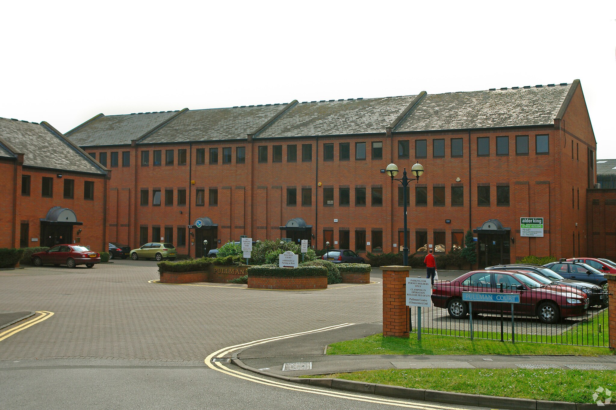 Great Western Rd, Gloucester for sale Primary Photo- Image 1 of 1