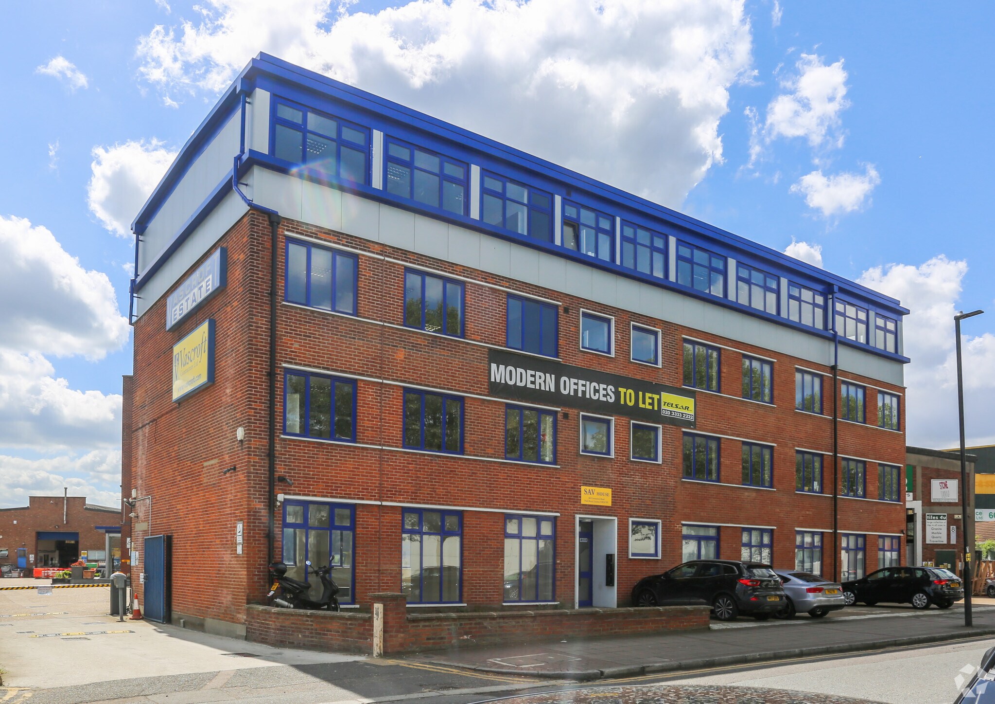 851-861 Coronation Rd, London for sale Primary Photo- Image 1 of 1