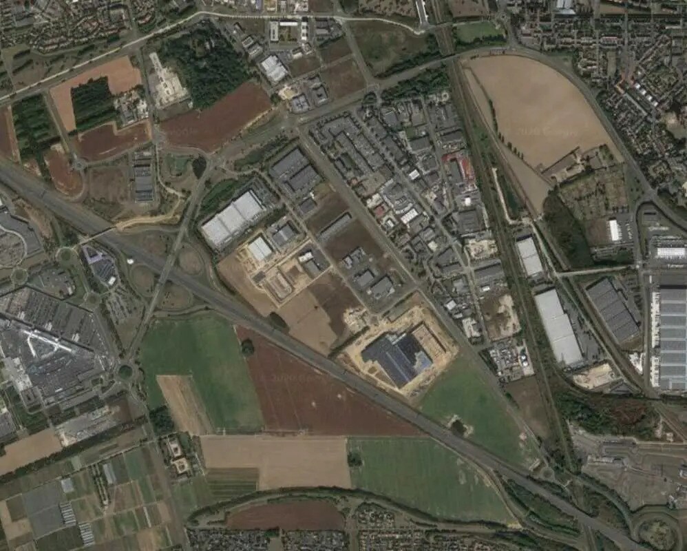 Land in Lieusaint for sale Aerial- Image 1 of 2