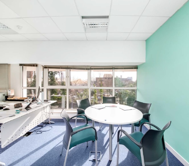 4 Brindley Rd, Manchester to rent Interior Photo- Image 1 of 2