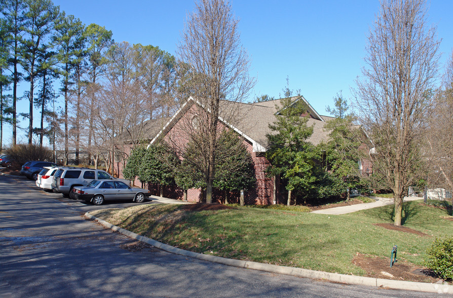 305 Westfield Rd, Knoxville, TN for rent - Primary Photo - Image 1 of 6