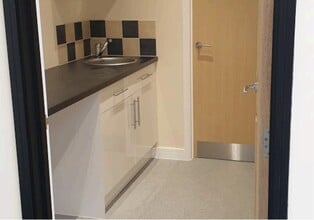 Fleet Marston Farm, Aylesbury to rent Interior Photo- Image 2 of 4