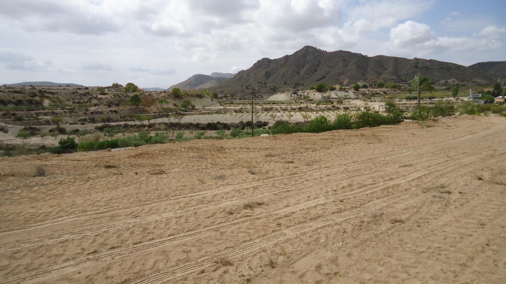Land in Abanilla, Murcia for sale Primary Photo- Image 1 of 32