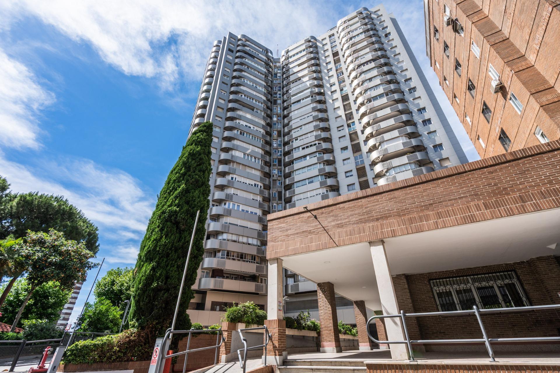 Build-to-Rent in Madrid, Madrid for sale Building Photo- Image 1 of 6