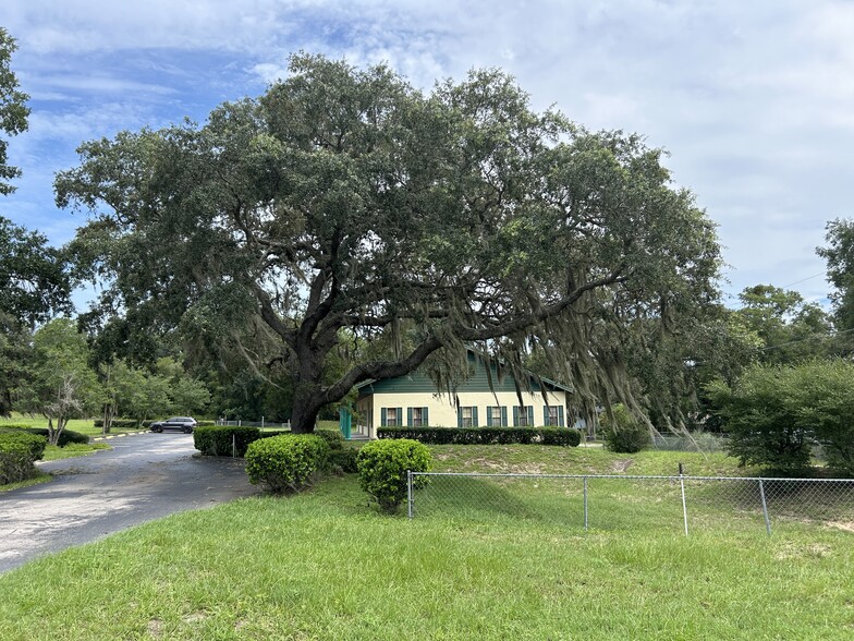 16455 E Highway 40, Silver Springs, FL for rent - Building Photo - Image 3 of 5