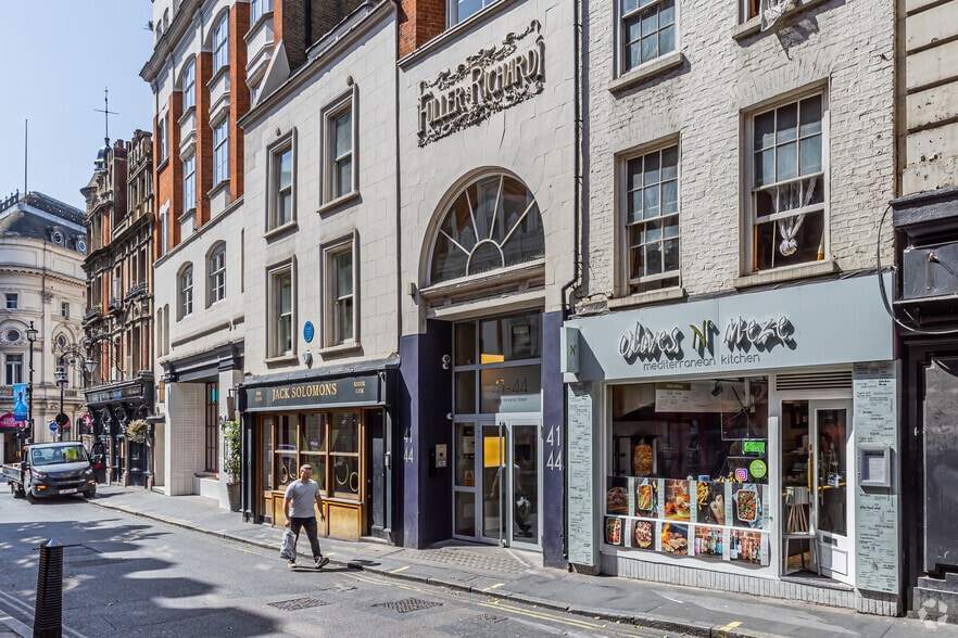 41-44 Great Windmill St, London to rent - Building Photo - Image 3 of 3
