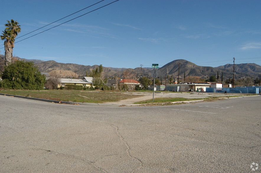 1579 Carpenter St, San Bernardino, CA for sale - Primary Photo - Image 1 of 1