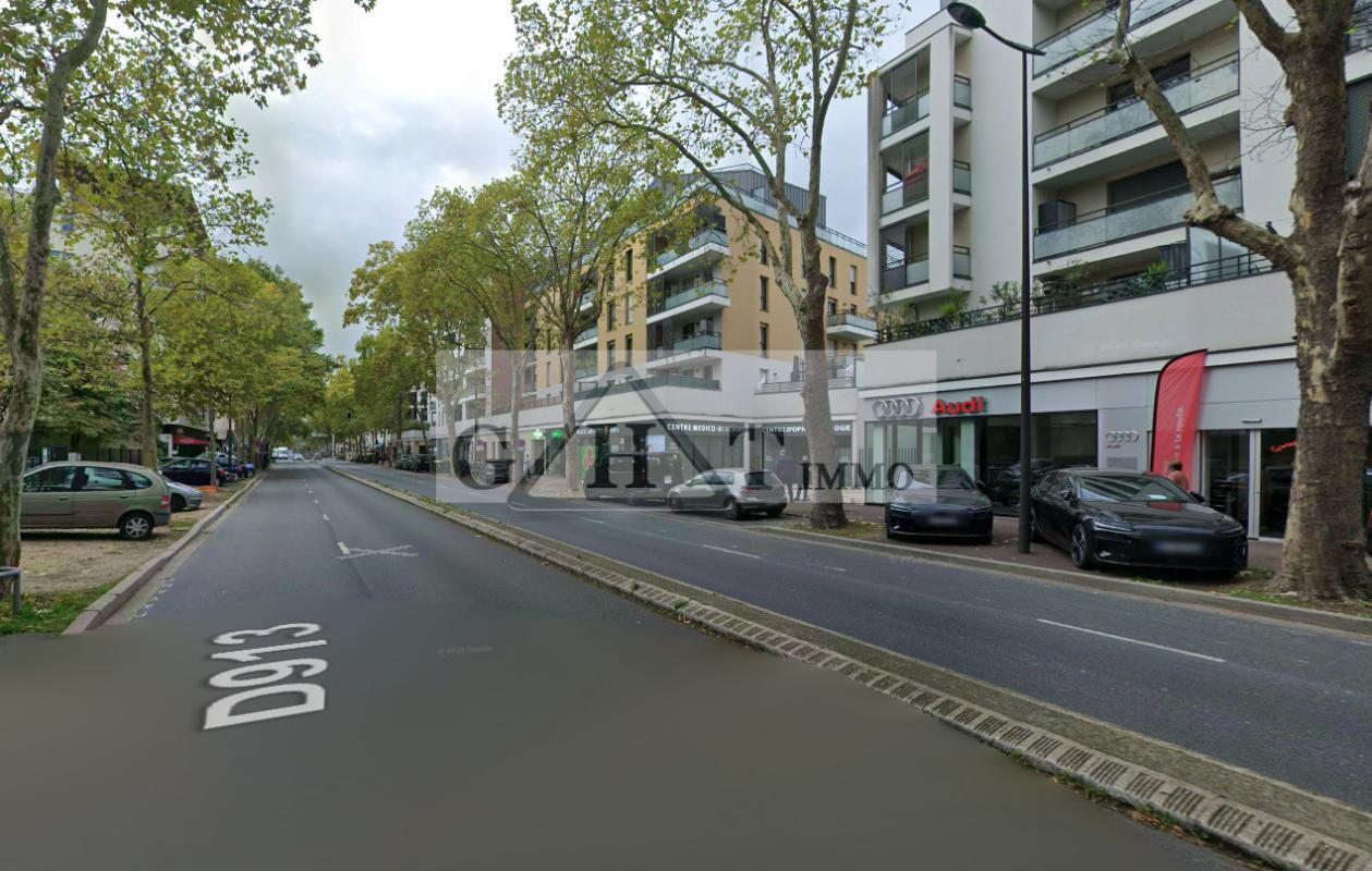 Retail in Rueil-Malmaison for sale Building Photo- Image 1 of 3
