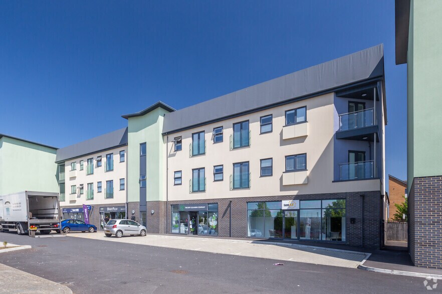 25-29 Highland Dr, Milton Keynes for sale - Building Photo - Image 1 of 1