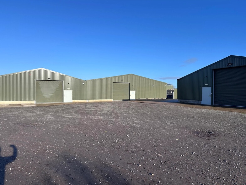 Mill Ln, Thame to rent - Building Photo - Image 3 of 23