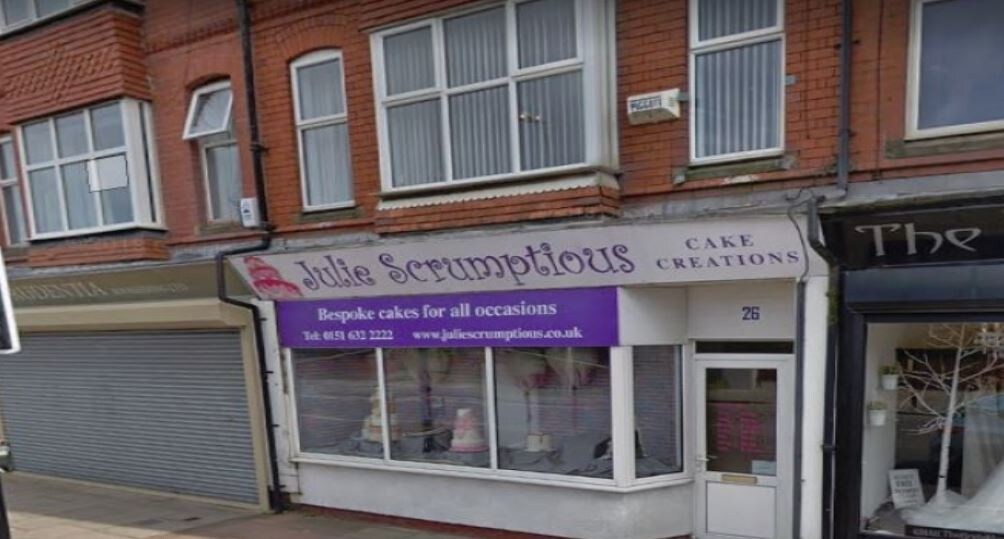 26 Birkenhead Rd, Wirral for sale Building Photo- Image 1 of 1