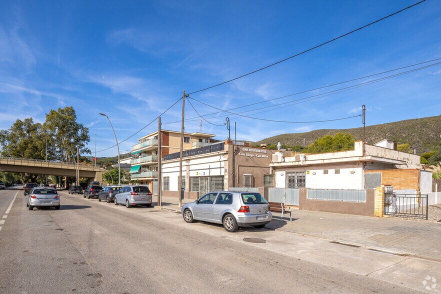 Retail in Castelldefels, Barcelona for sale - Building Photo - Image 1 of 5