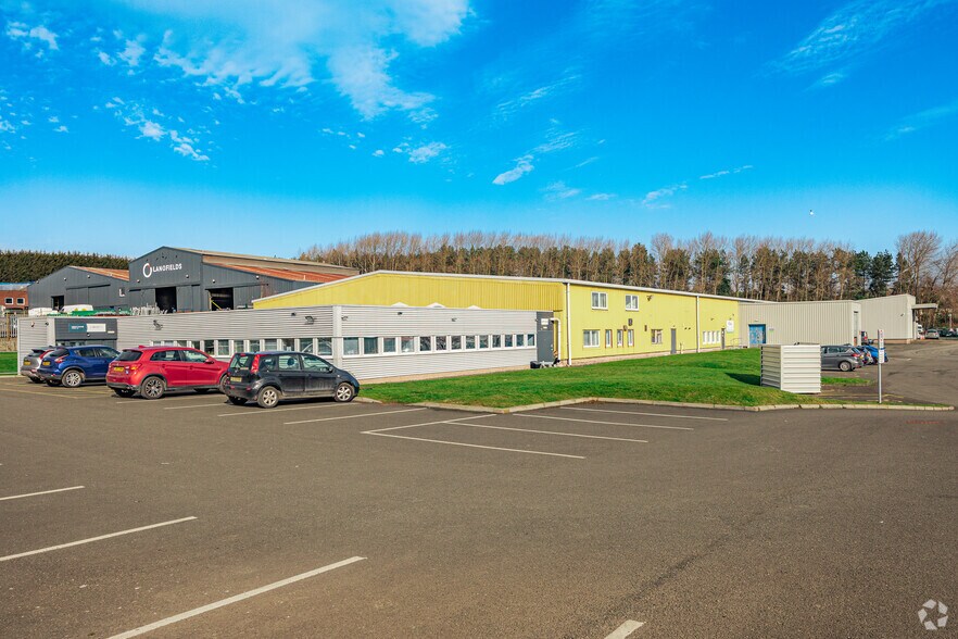 Pitreavie Way, Dunfermline for sale - Primary Photo - Image 1 of 1