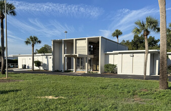 837 S Main St, Wildwood, FL for rent Building Photo- Image 1 of 40