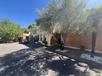 More details for 86 Chemin Des Courses, Toulouse - Office for Sale