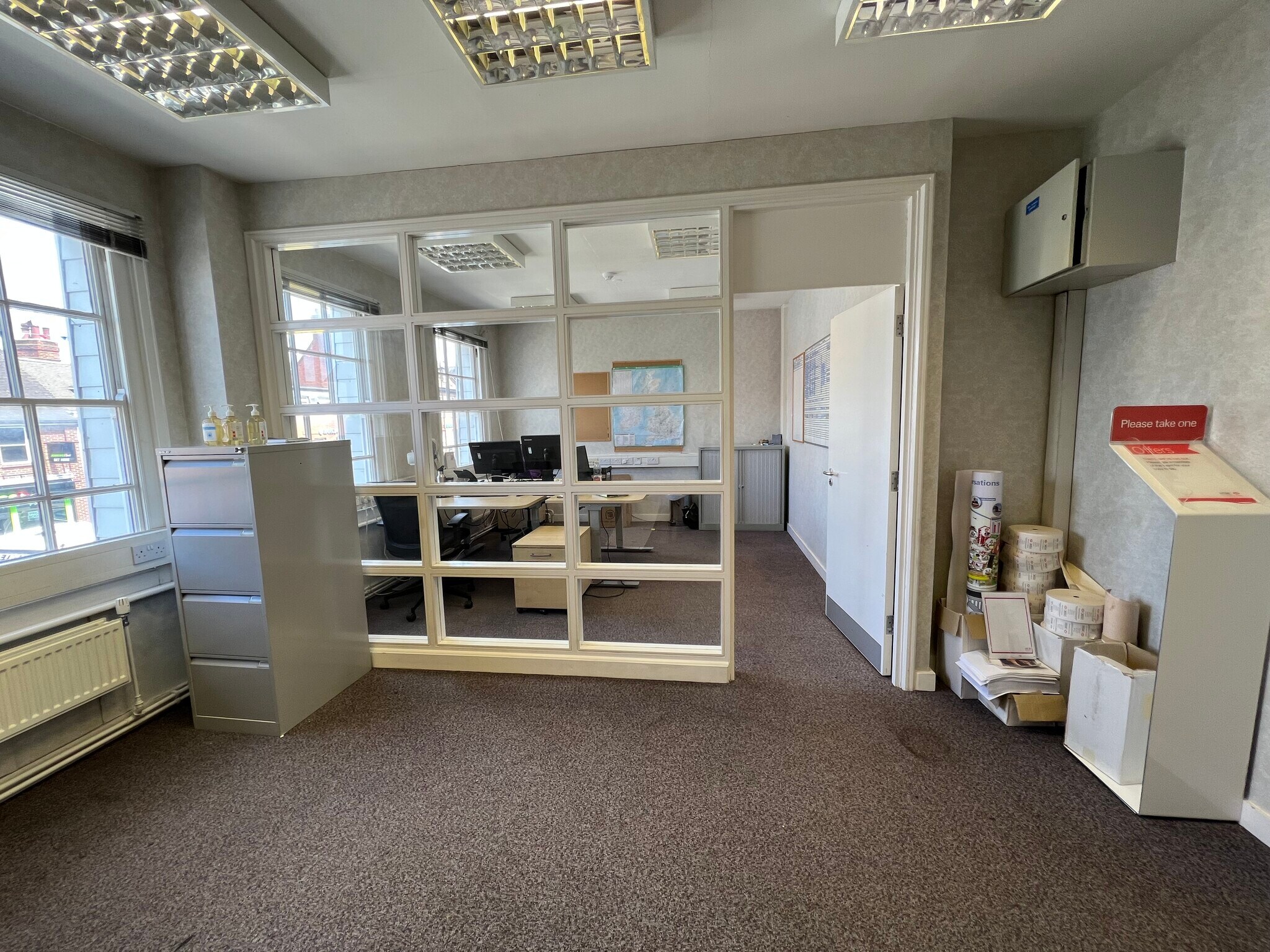 53-57 High St, Newmarket to rent Interior Photo- Image 1 of 3