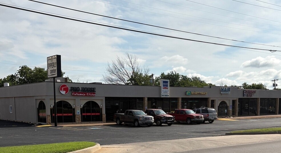 4605-4621 SE 29th St, Del City, OK to rent - Building Photo - Image 3 of 3