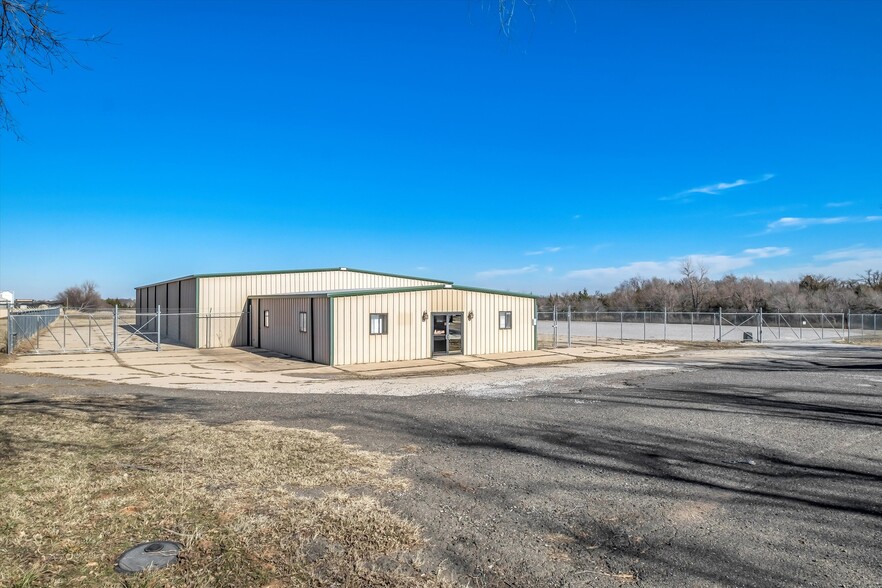 502 E Triplett Rd, Guthrie, OK for sale - Building Photo - Image 1 of 1