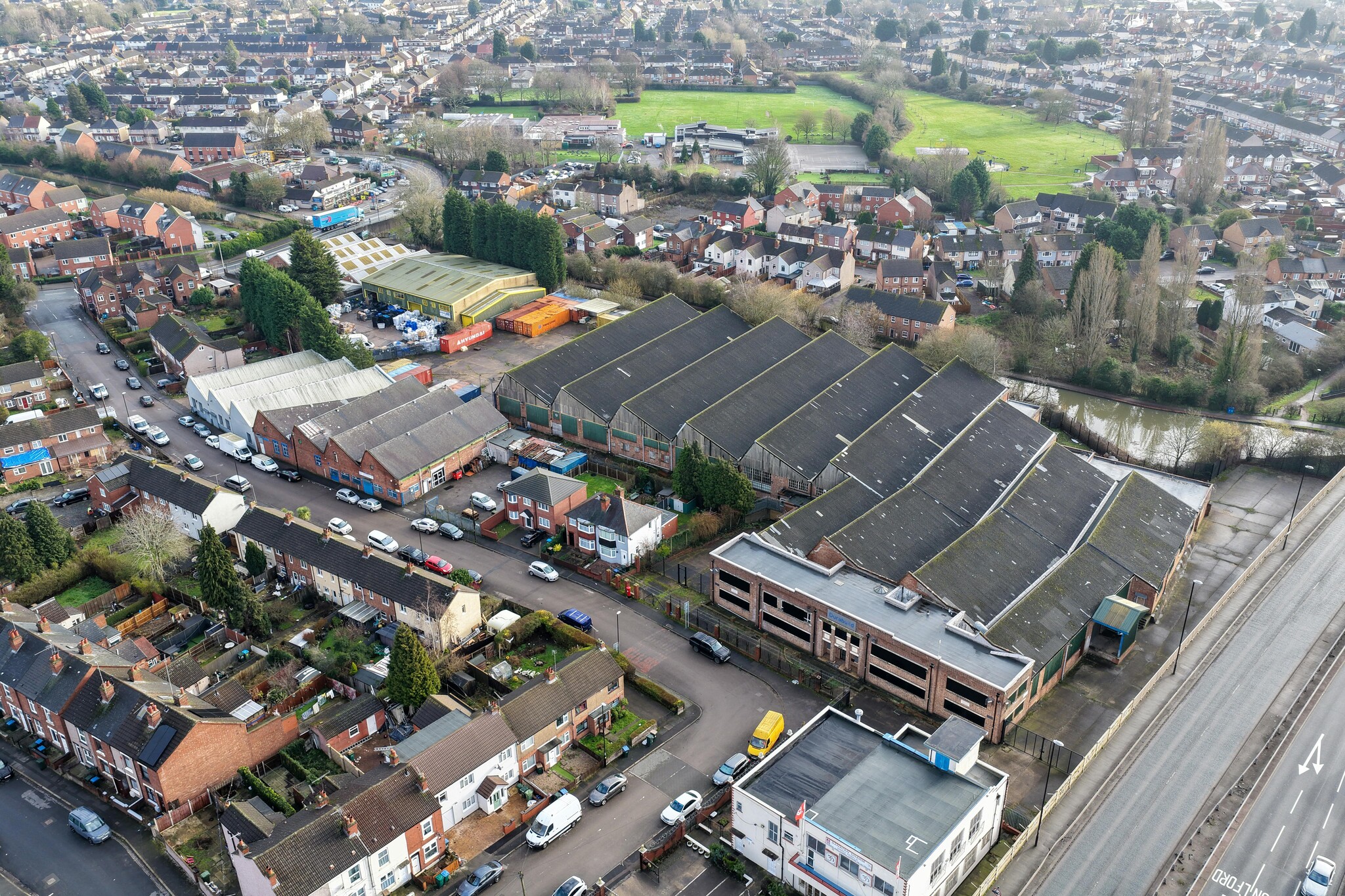 2 Carlton Rd, Coventry to rent Building Photo- Image 1 of 16