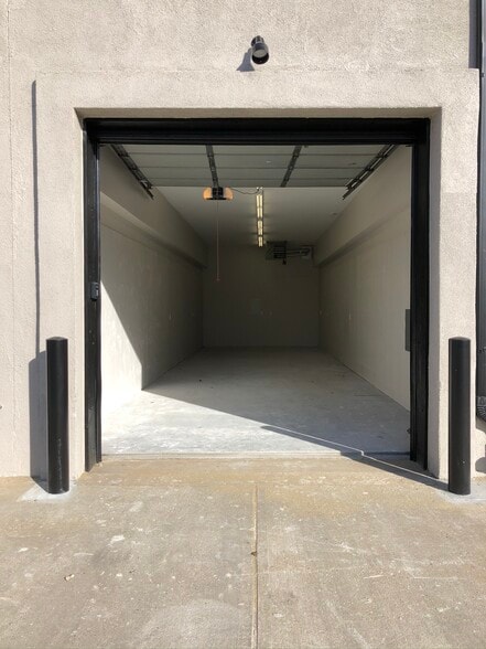 23 Emmons St, Long Branch, NJ to rent - Building Photo - Image 2 of 7