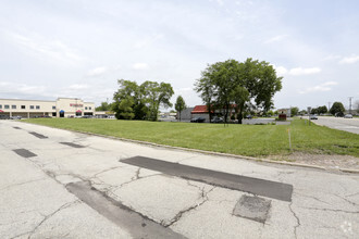 Rt 83 & Townline Rd, Mundelein, IL for sale Primary Photo- Image 1 of 1