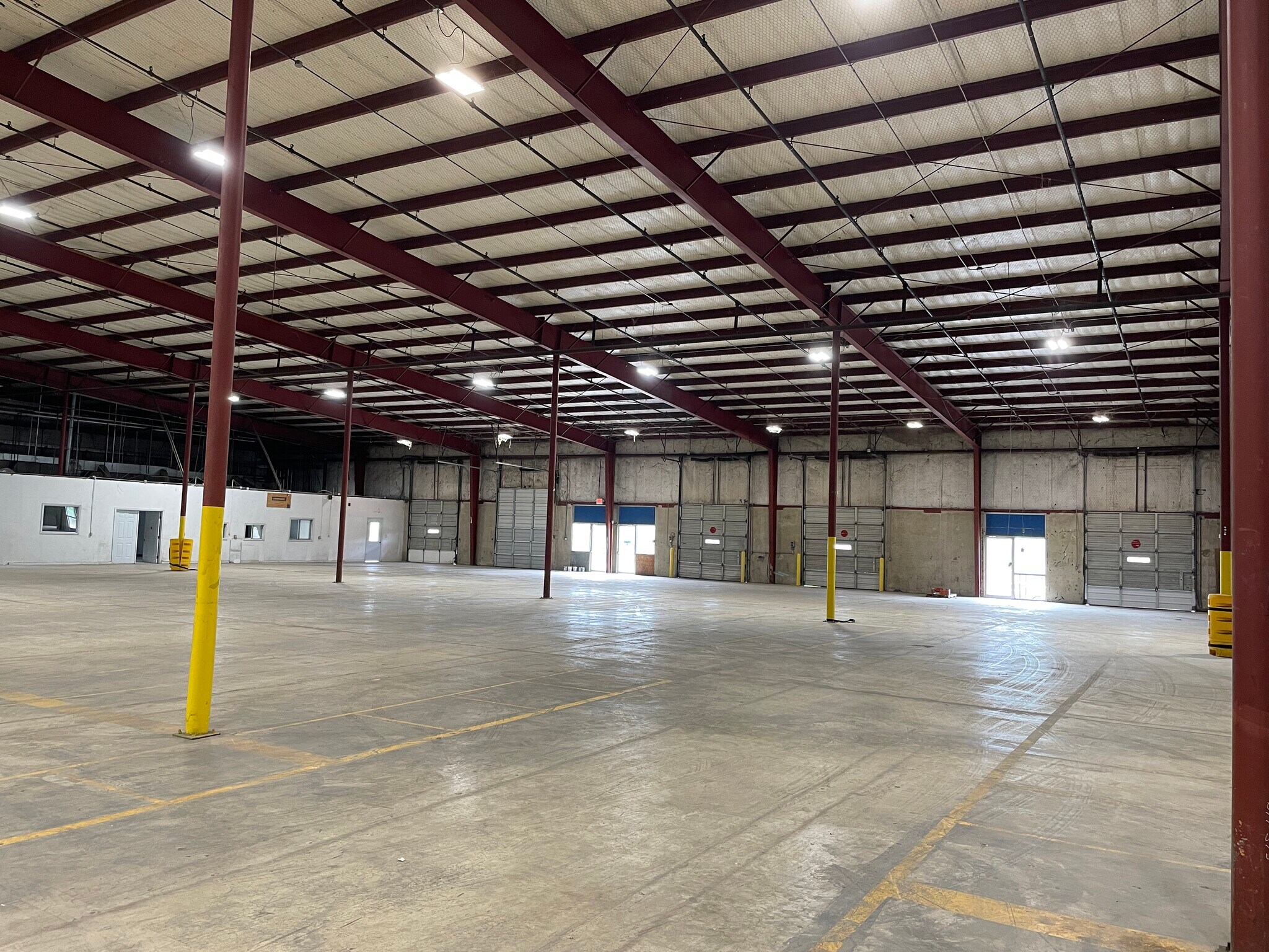 1900 W 65th St, Little Rock, AR to rent Interior Photo- Image 1 of 11