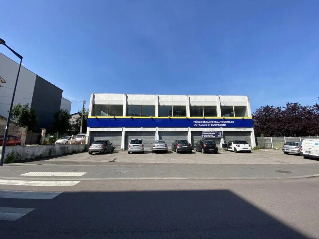Location Local d'activités 1 133 m² - Photo 1