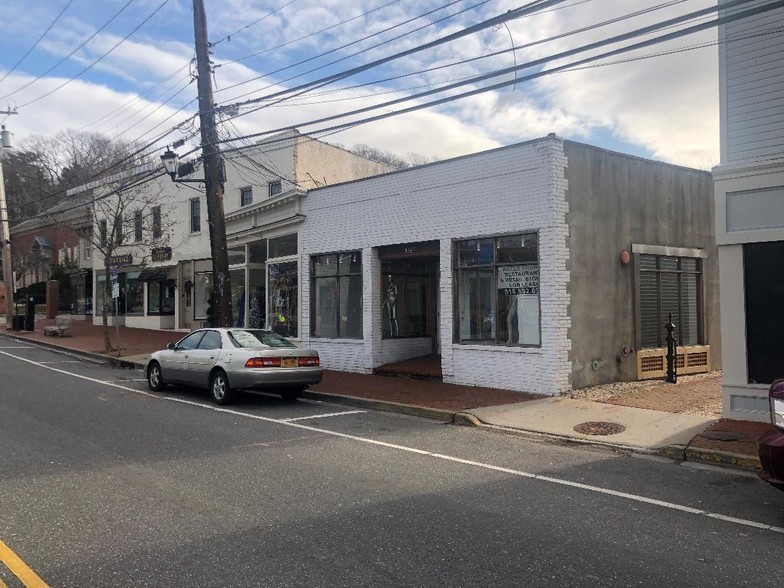 1378 Old Northern Blvd, Roslyn, NY for sale - Building Photo - Image 1 of 1