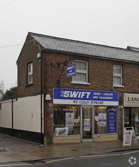 36 High St, Abbots Langley for sale - Building Photo - Image 1 of 1