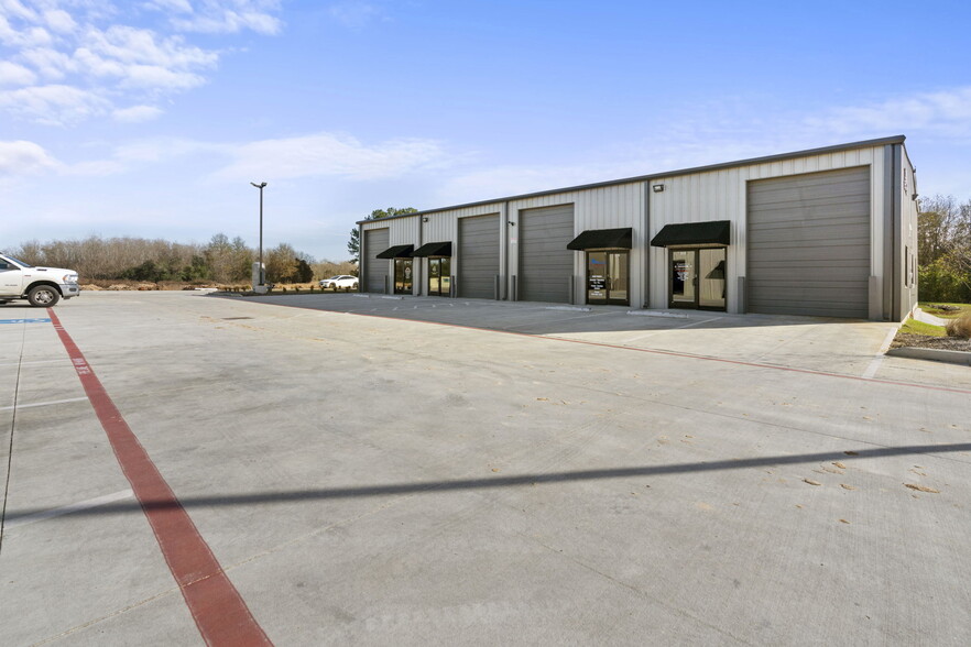 11050 Mahaffey Rd, Tomball, TX for rent - Building Photo - Image 3 of 6