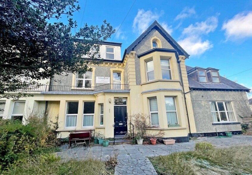 Siliwen Rd, Bangor for sale - Primary Photo - Image 1 of 1