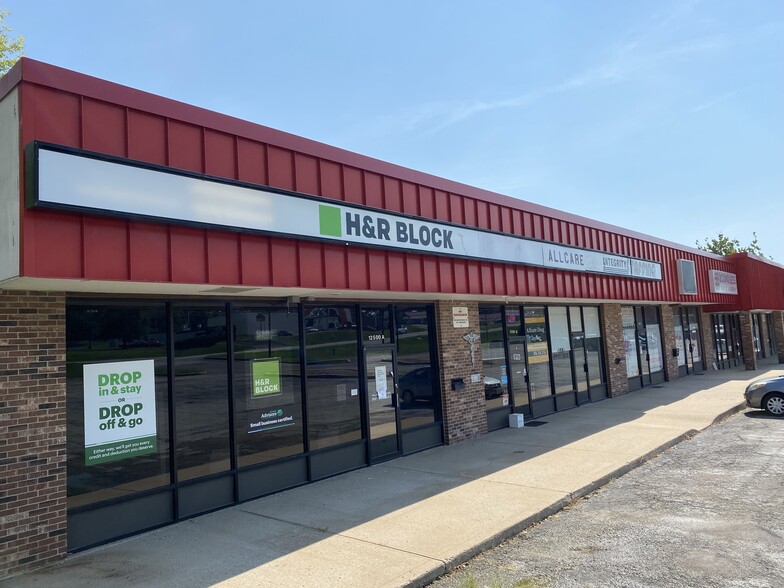 12500 E US Highway 40, Independence, MO for sale - Building Photo - Image 1 of 1