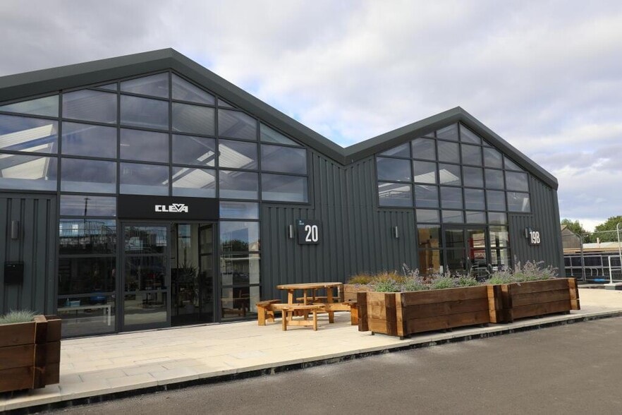 Christon Rd, Newcastle Upon Tyne to rent - Building Photo - Image 3 of 35