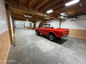 1658 E 59th Ave, Anchorage, AK for rent Building Photo- Image 2 of 4