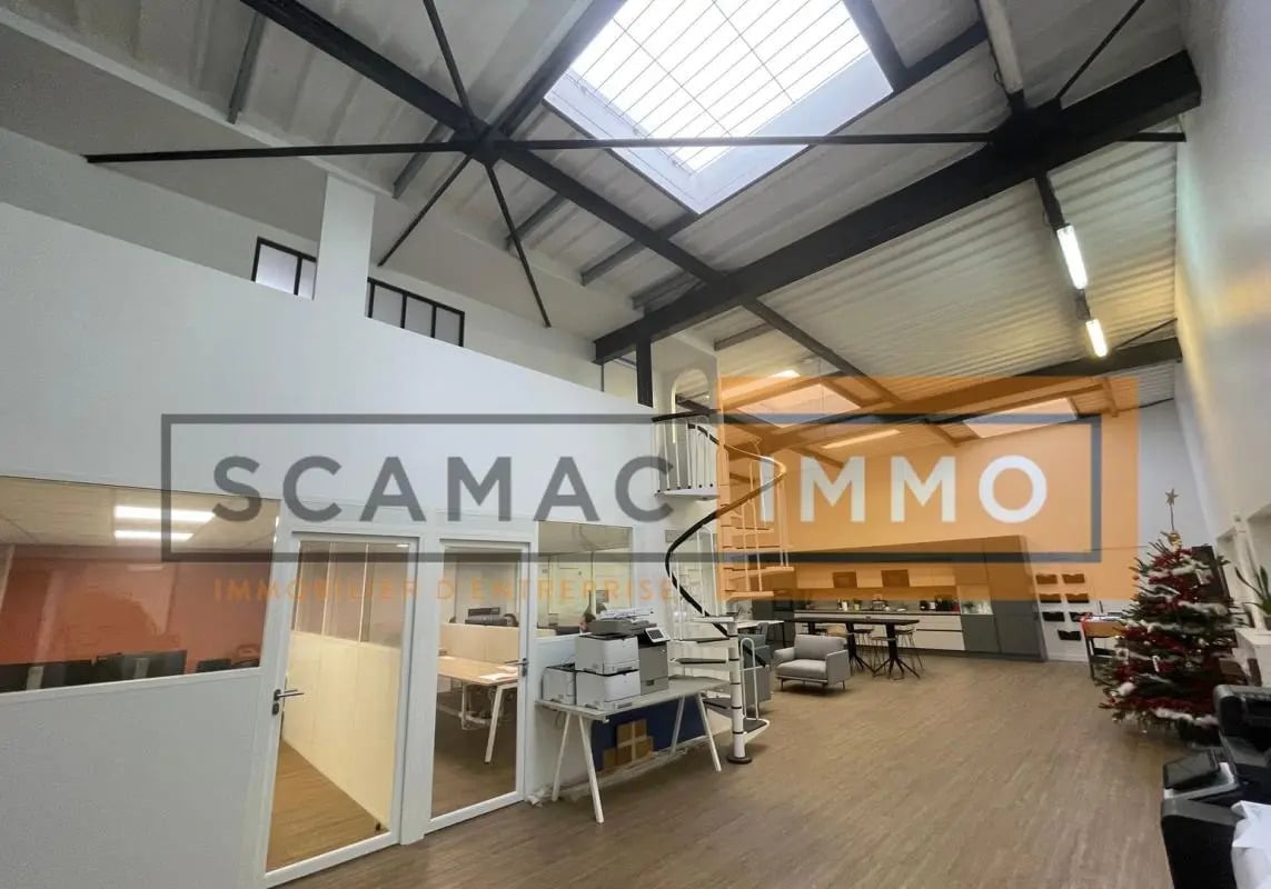 Industrial in Saint-Thibault-des-Vignes for sale Building Photo- Image 1 of 16