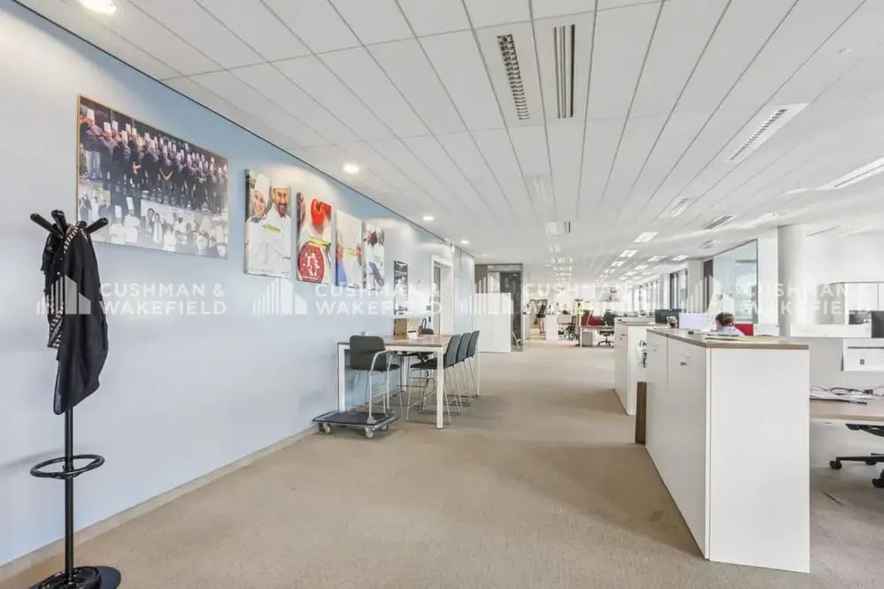 117-133 Avenue De La République, Châtillon to rent Interior Photo- Image 1 of 5