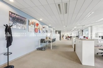 117-133 Avenue De La République, Châtillon to rent Interior Photo- Image 1 of 5