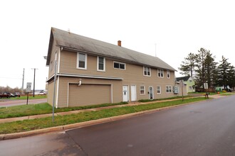 522 Sanborn Ave, Ashland, WI for sale Primary Photo- Image 1 of 46