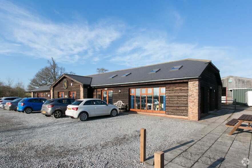 West Monkton, West Monkton for sale - Primary Photo - Image 1 of 1