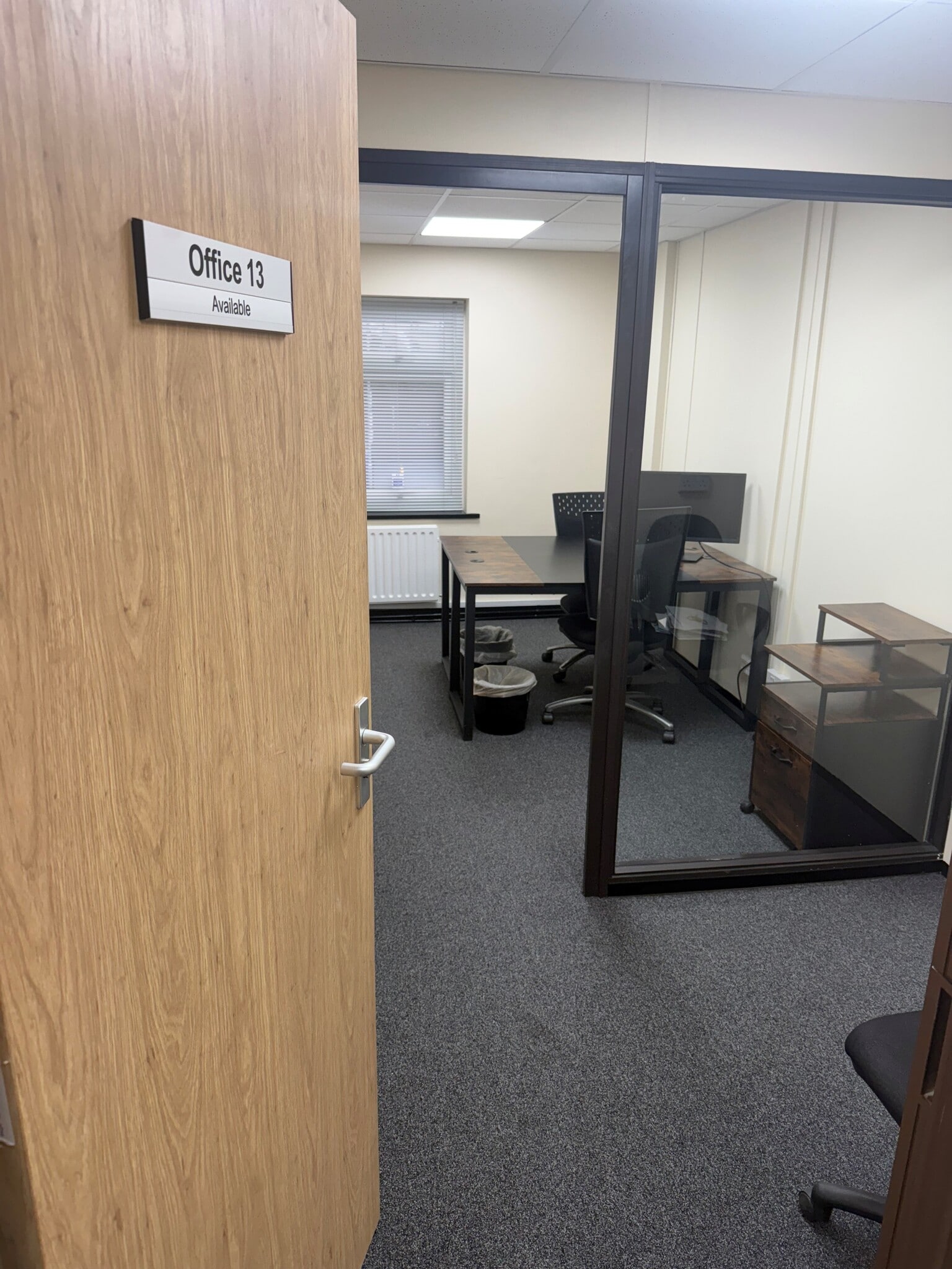 1-11 Liverpool Rd N, Liverpool to rent Interior Photo- Image 1 of 2