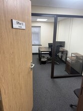 1-11 Liverpool Rd N, Liverpool to rent Interior Photo- Image 1 of 2