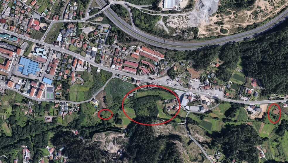Land in O Porriño, Pontevedra for sale - Aerial - Image 2 of 3