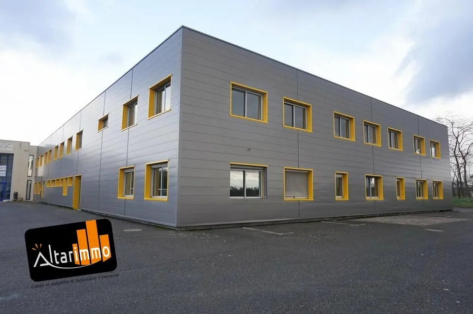 Location Bureaux 32 m² à 70 m² - Photo 1