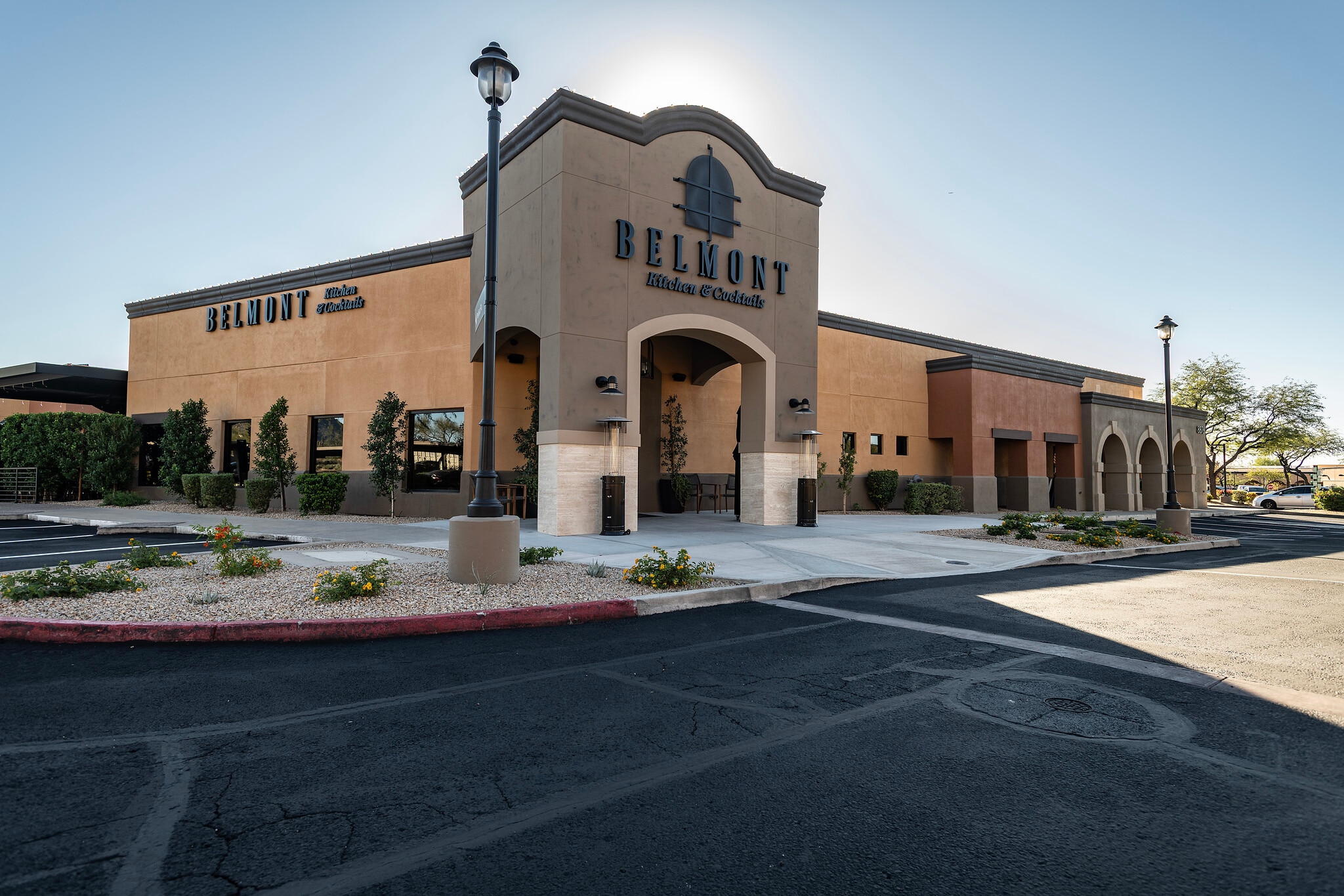 8900 E Pinnacle Peak Rd, Scottsdale, AZ to rent Building Photo- Image 1 of 8