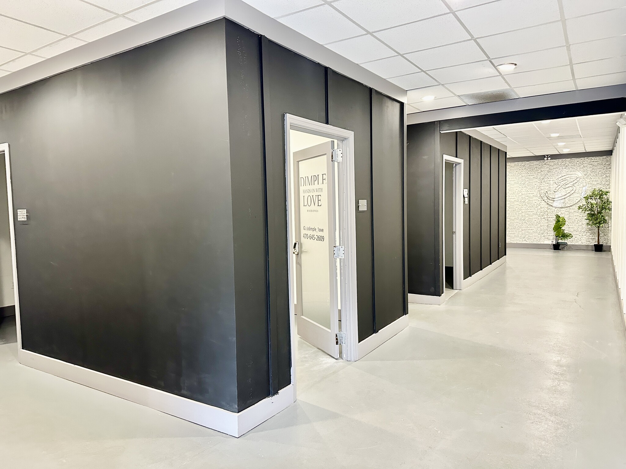 500 Bishop St, Atlanta, GA to rent Interior Photo- Image 1 of 12